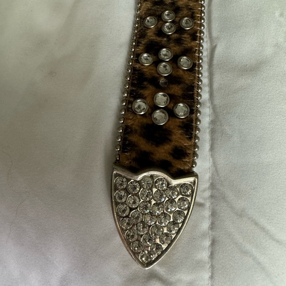Beautiful Leather Belt, M, Faux Leopard Fur with Bling - Picture 3 of 7